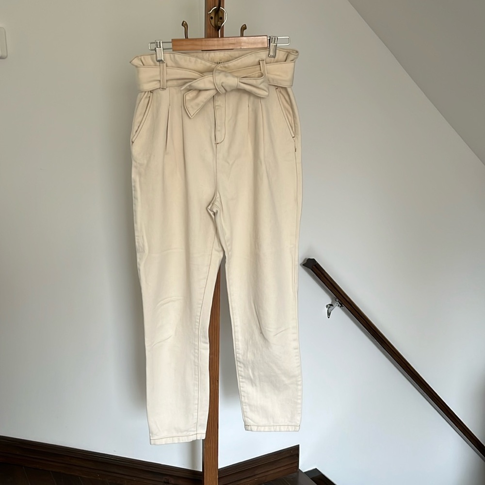 Sezane Austin high waist carrot jeans with belt
